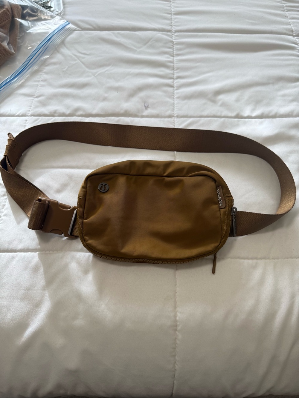 NWOT- Lululemon athletica everywhere Belt bag 2L - brown Crossbody waist bag - Picture 2 of 7